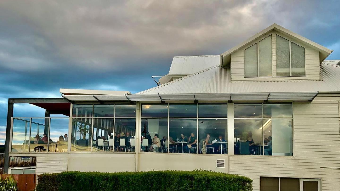 ג'ורג' טאון York Cove Hotel מראה חיצוני תמונה