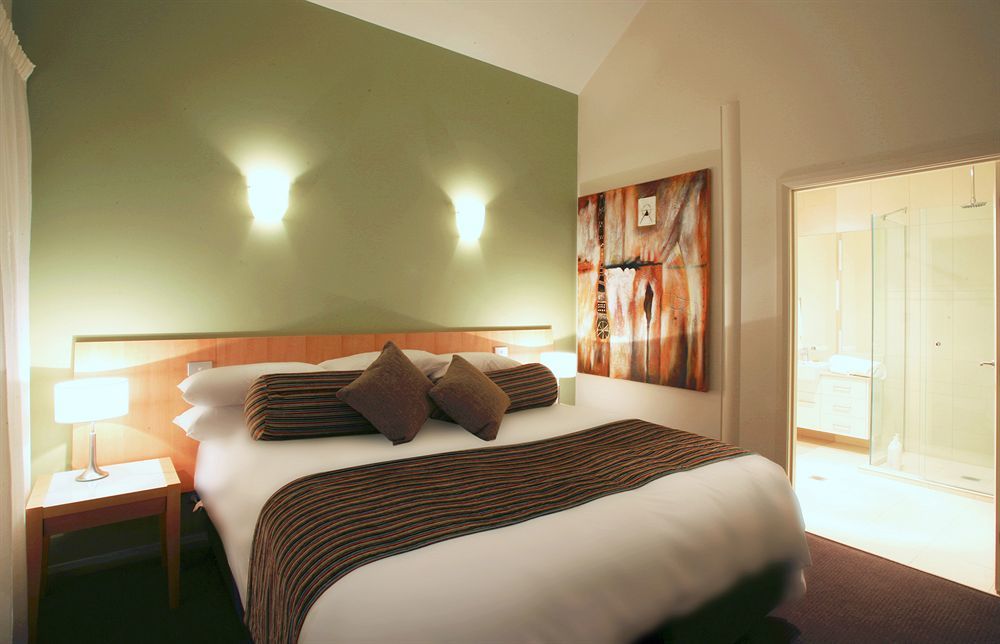ג'ורג' טאון York Cove Hotel מראה חיצוני תמונה