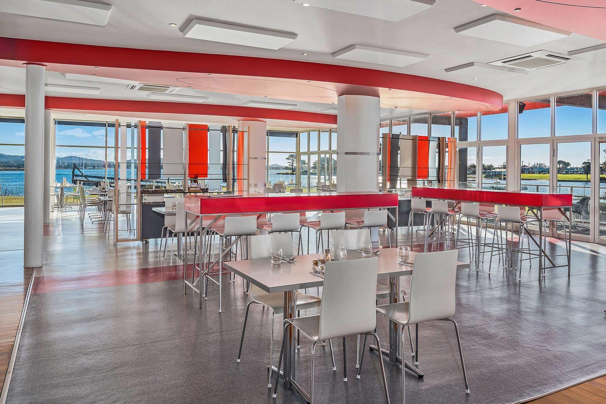 ג'ורג' טאון York Cove Hotel מראה חיצוני תמונה