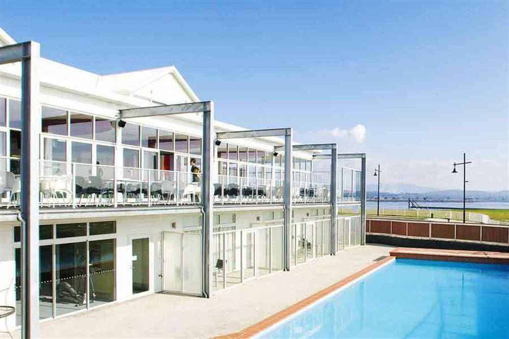 ג'ורג' טאון York Cove Hotel מראה חיצוני תמונה